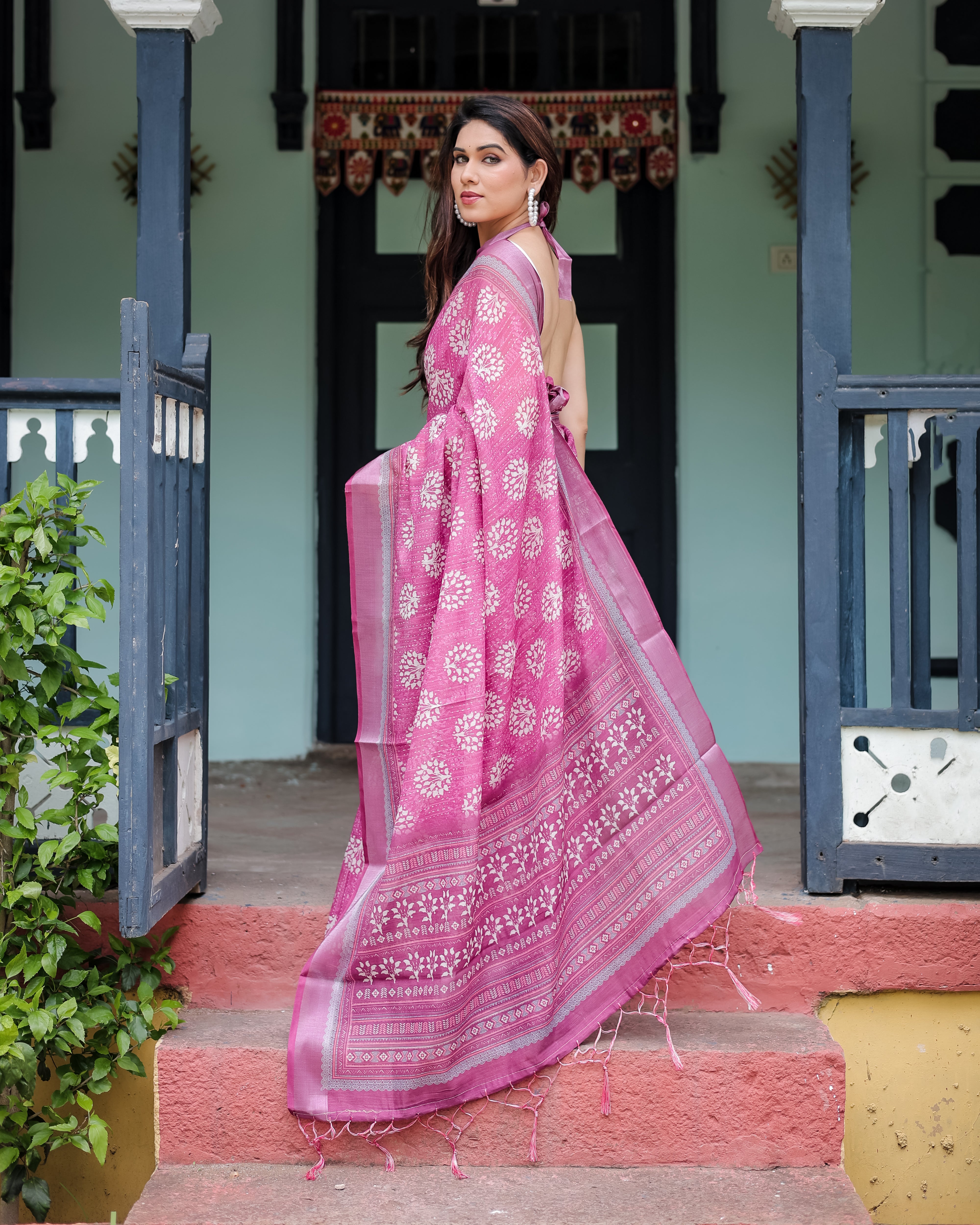 Pink Color Linen Printed Casual Saree