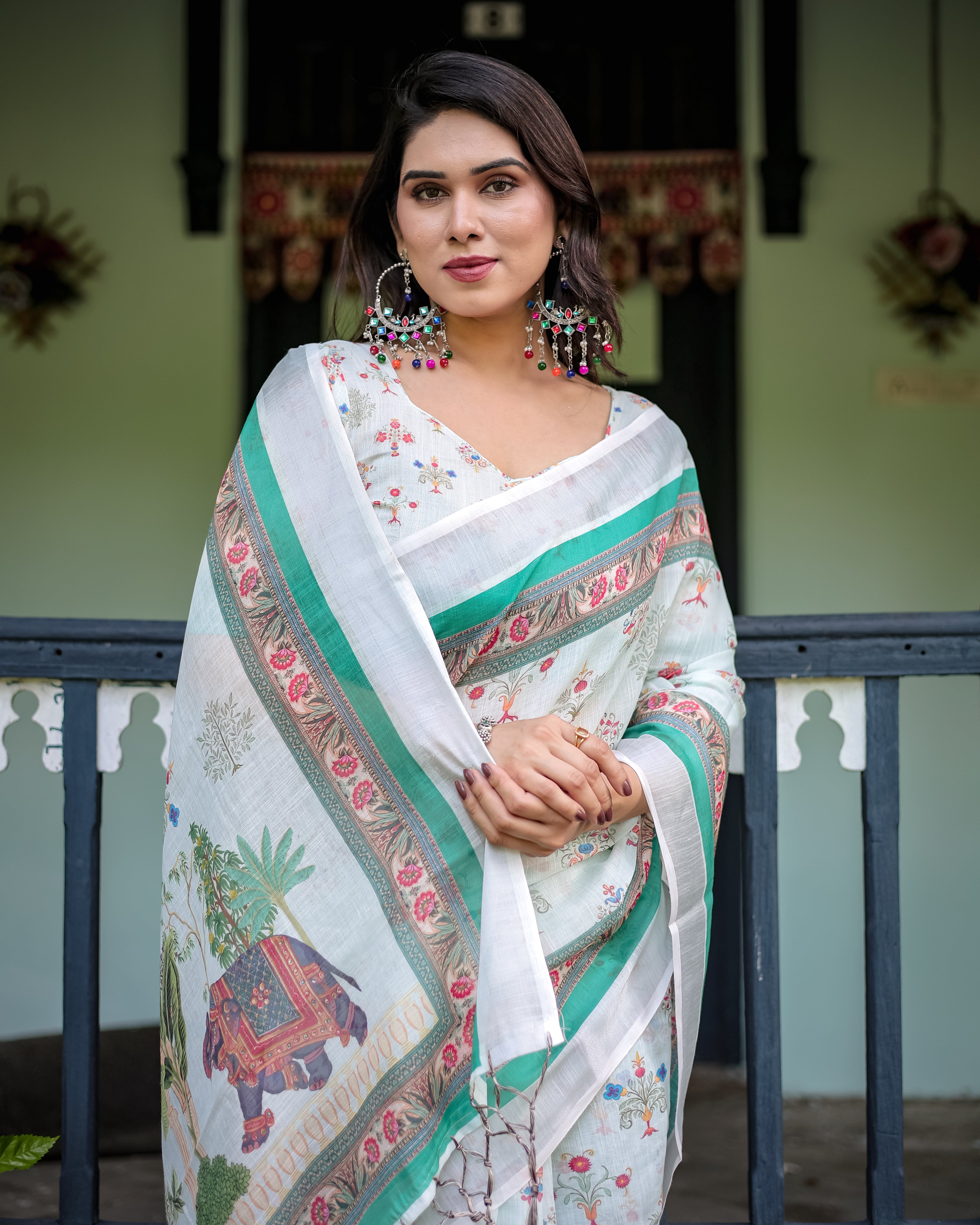 White Color Linen Floral Printed Casual Wear Saree