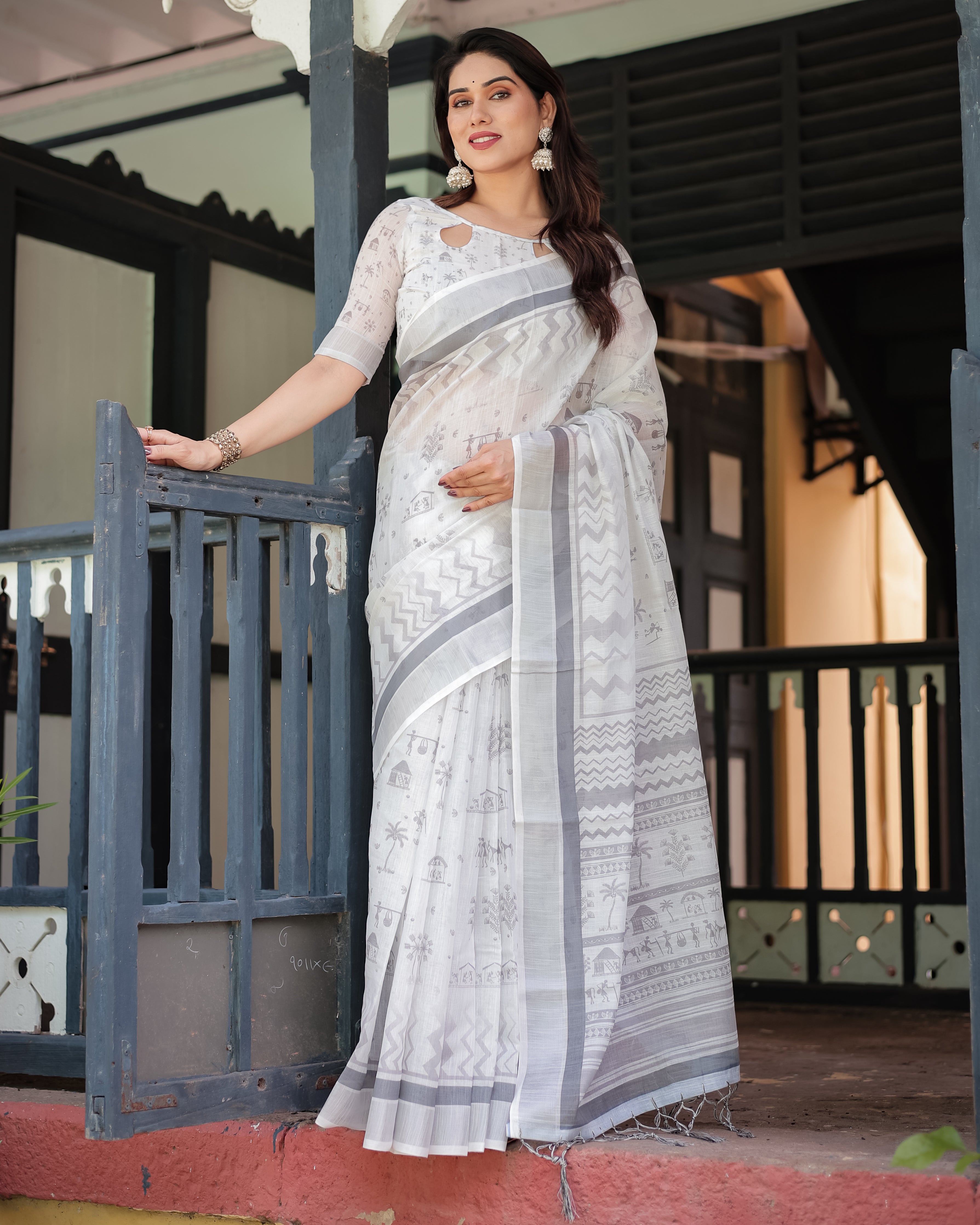 White Color Linen Trendy Printed Saree