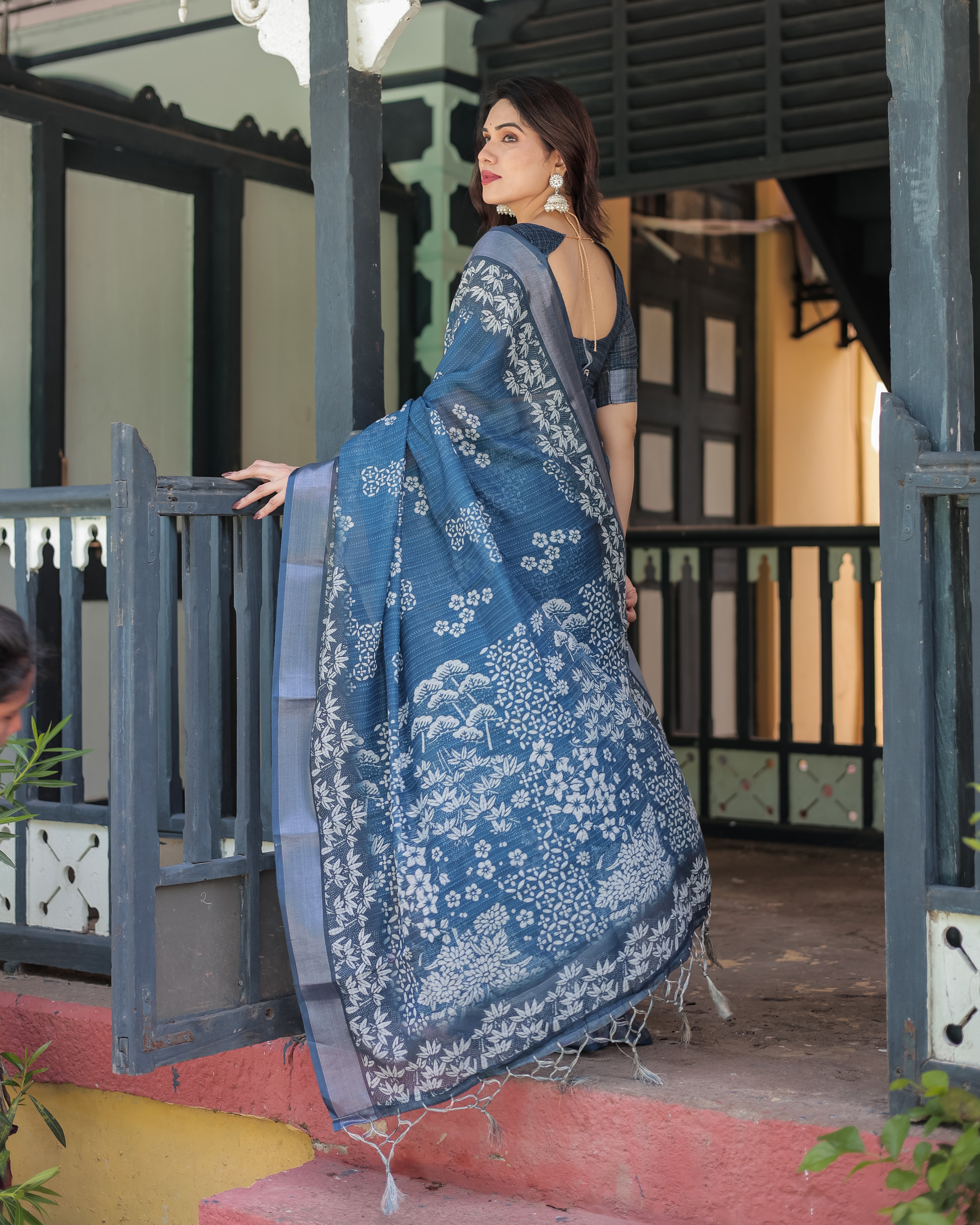 Deep Blue Color Floral Printed Linen Saree