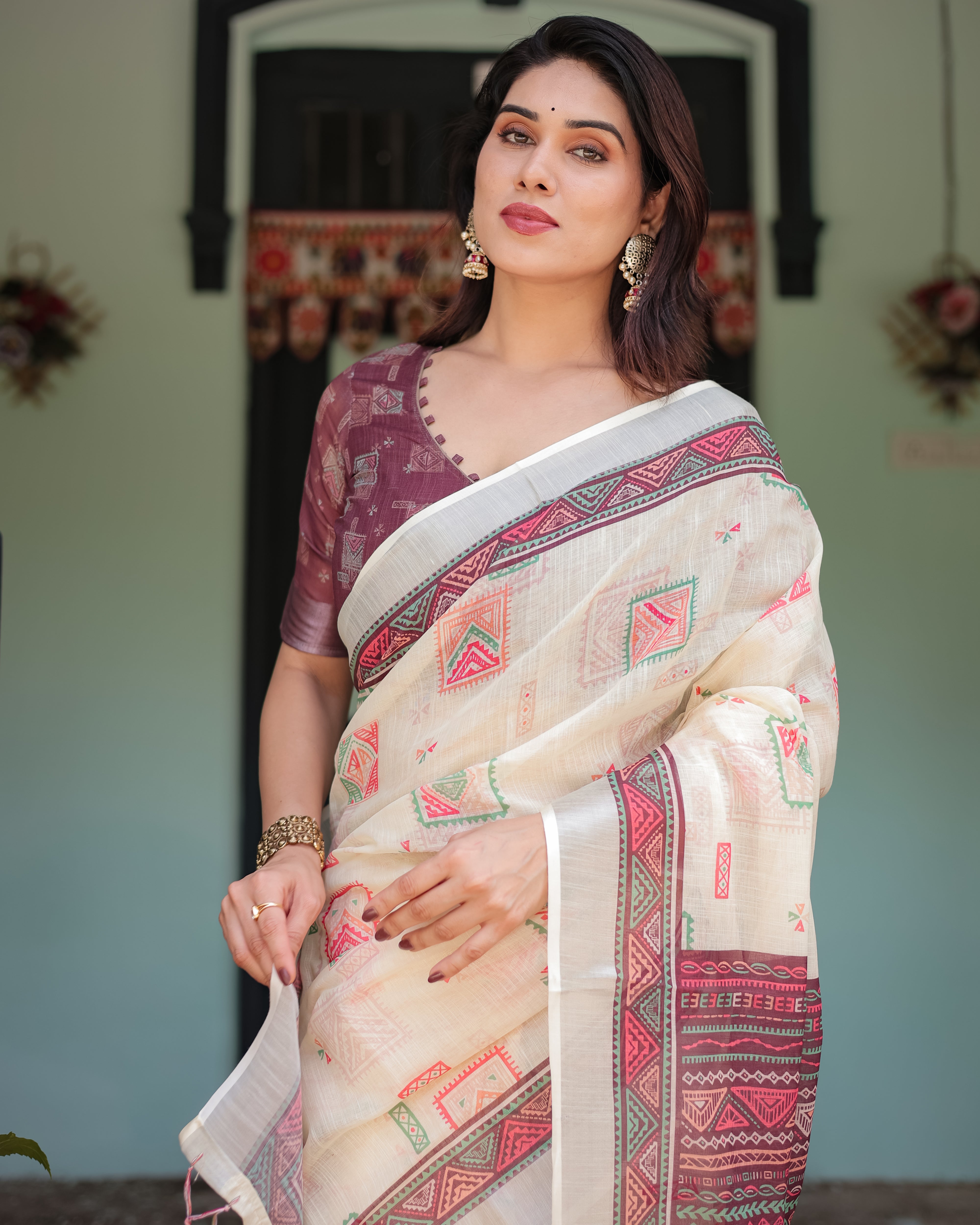 Cream Color Designer Printed Linen Saree