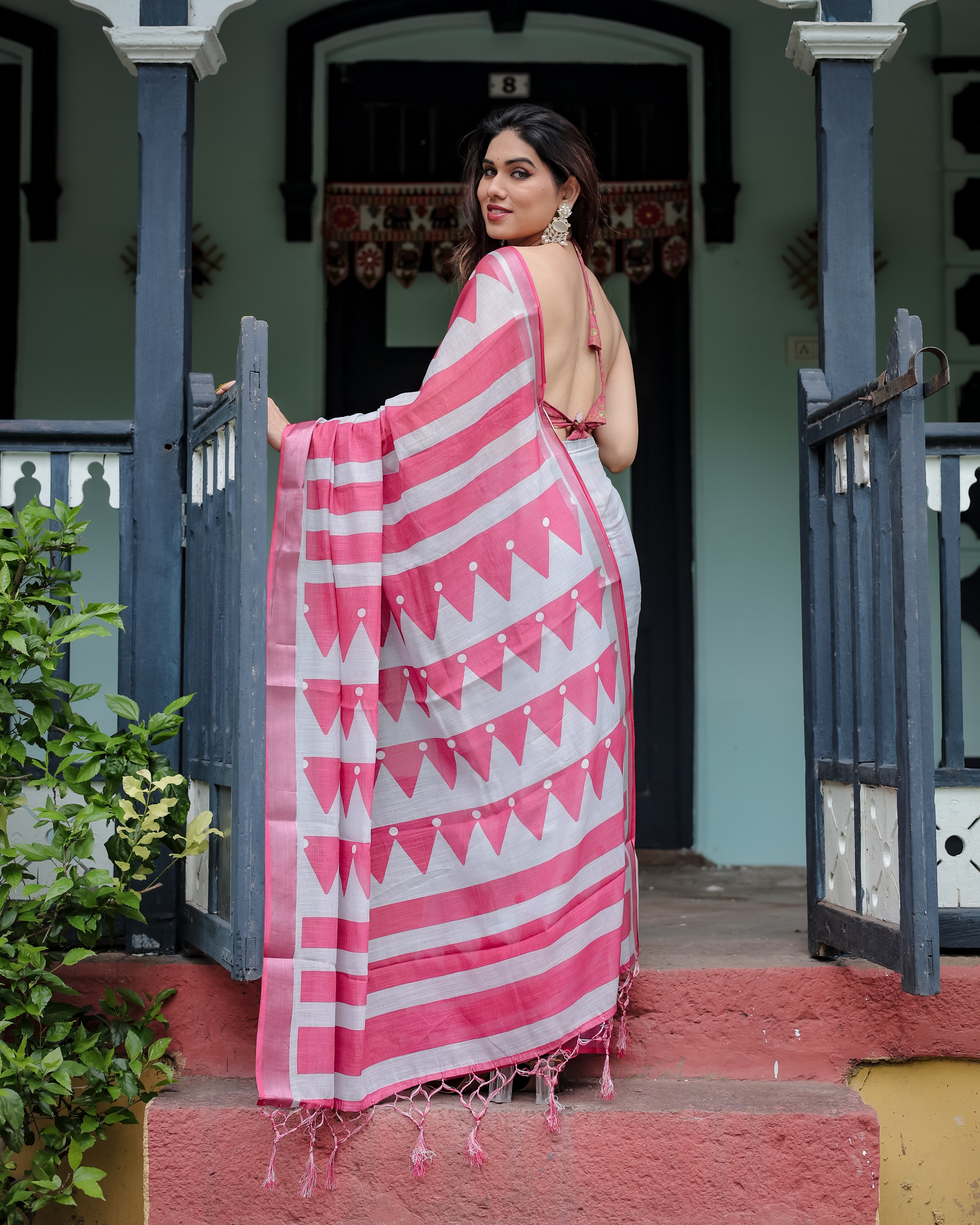 White Gray Color with Pink Printed Linen Saree