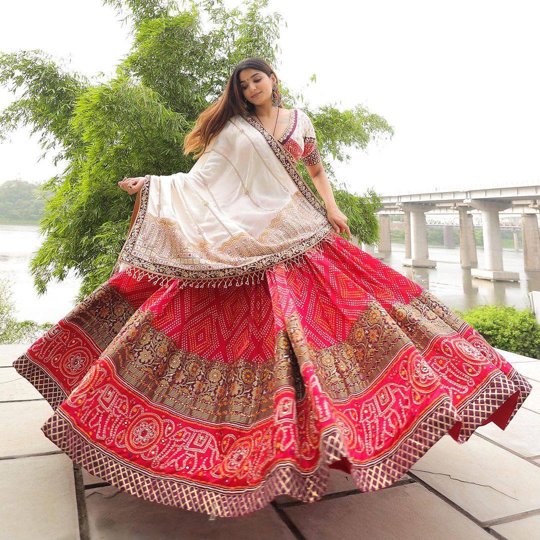 Light Pink Color Maslin Cotton With Digital Print Real Mirror Navratri Special Lehenga Choli Set