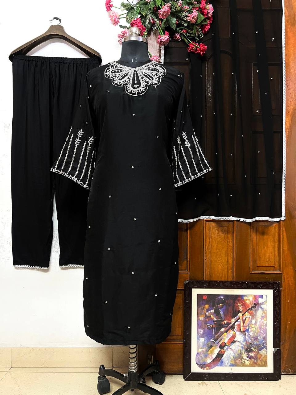 Black Color Daily Wear Muslin Cotton Designer Suit