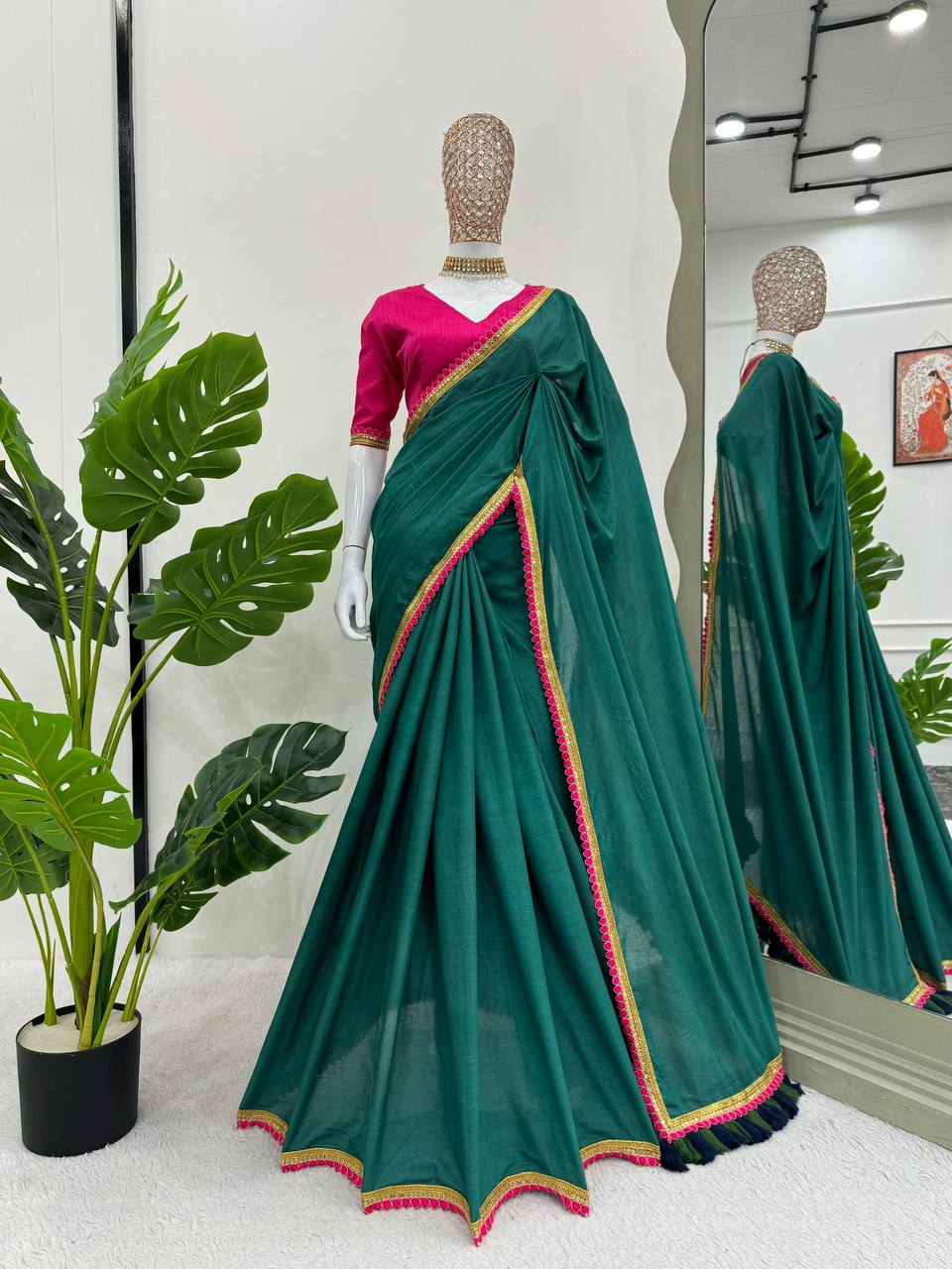 Dark Green Color Mul Cotton Designer Trendy Party Wear Saree