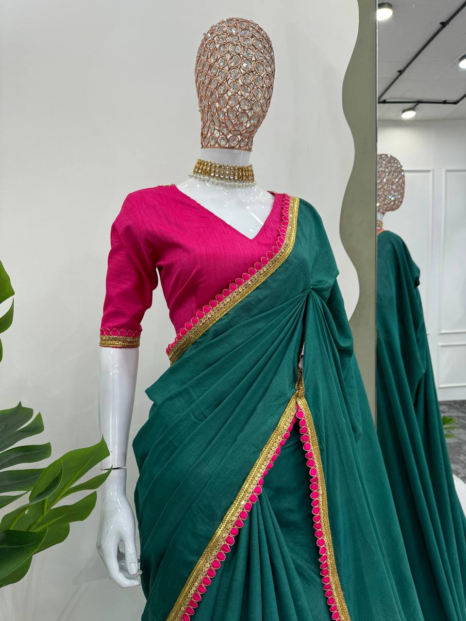 Dark Green Color Mul Cotton Designer Trendy Party Wear Saree