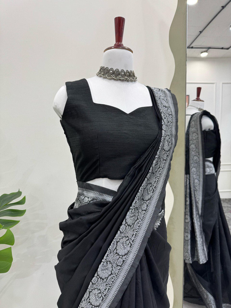 Black Color Silk Jecquard Party Wear Saree