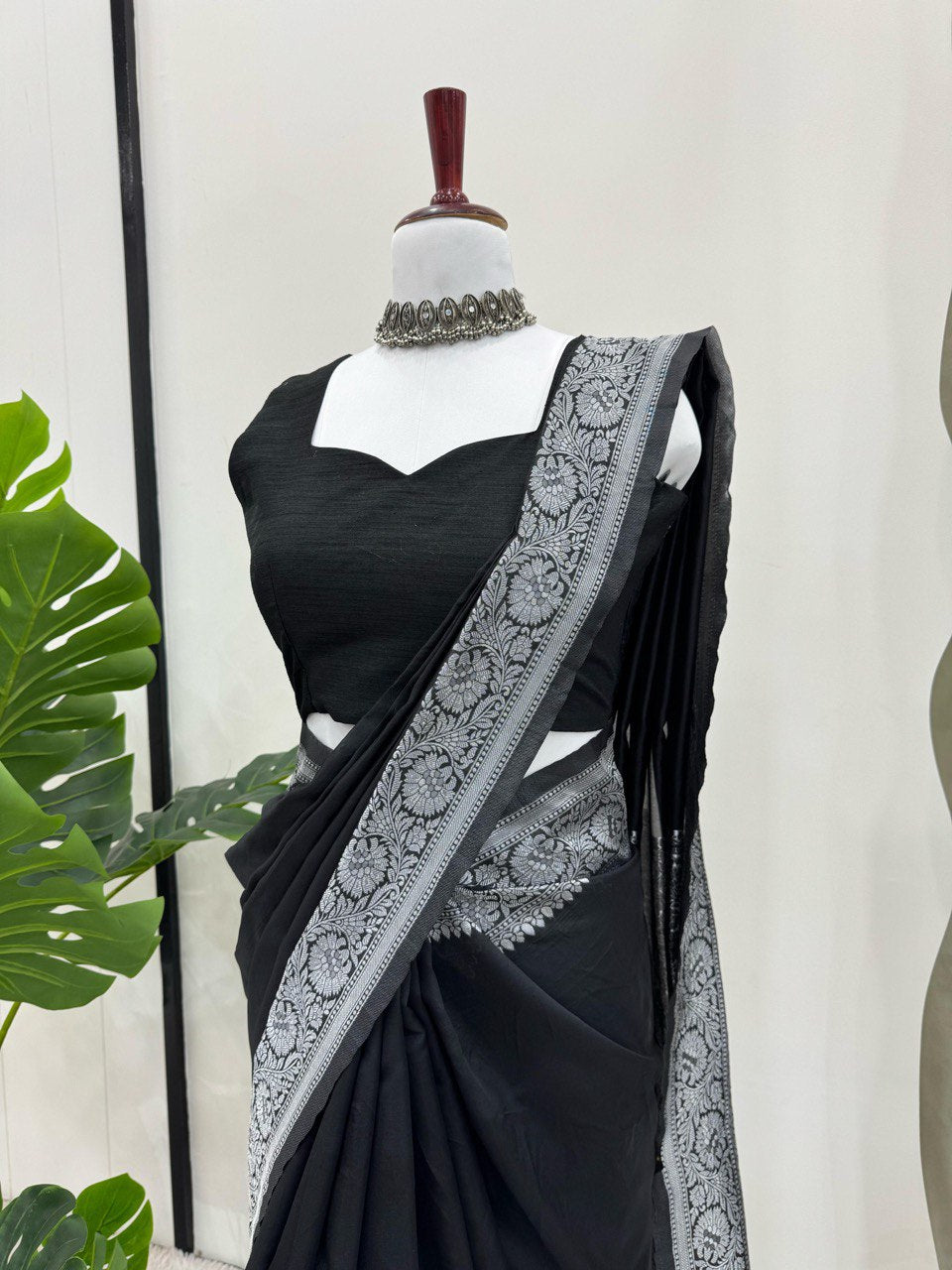 Black Color Silk Jecquard Party Wear Saree