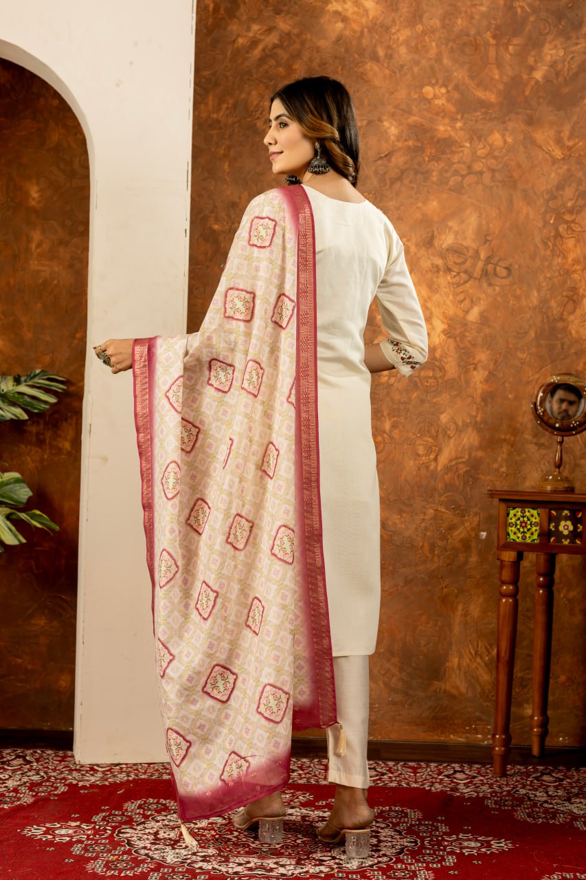 White Color Embroidery Thread Work Designer Salwar Suit